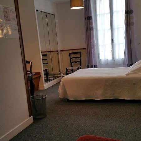 Hotel A Notre Dame La Châtre Dış mekan fotoğraf