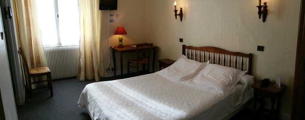Hotel A Notre Dame La Châtre Dış mekan fotoğraf