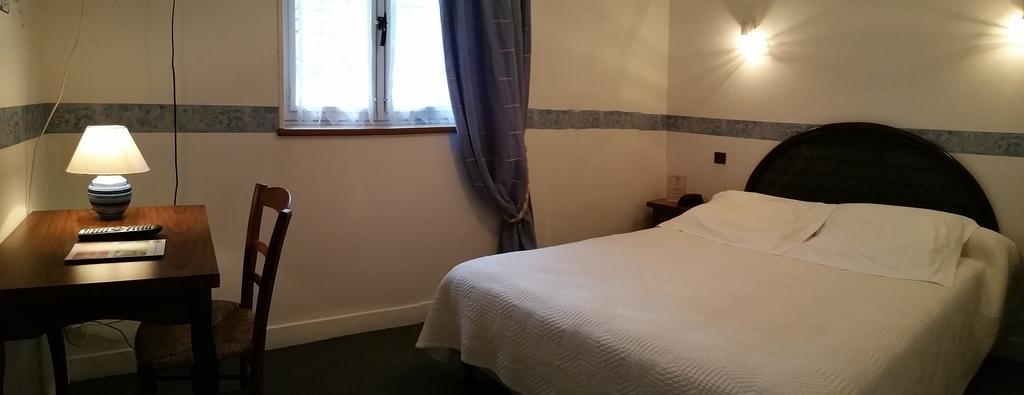 Hotel A Notre Dame La Châtre Dış mekan fotoğraf